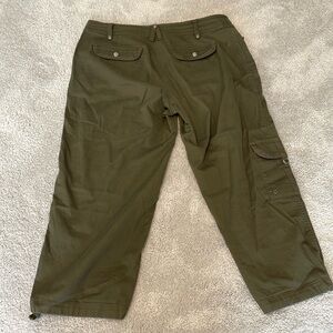Chico’s Army Green Preloved Pants size 2
